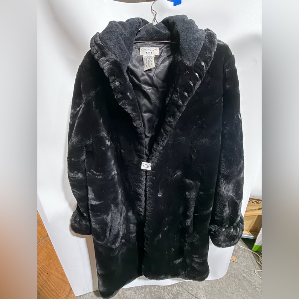 #2067-Covington Women's Black Coat